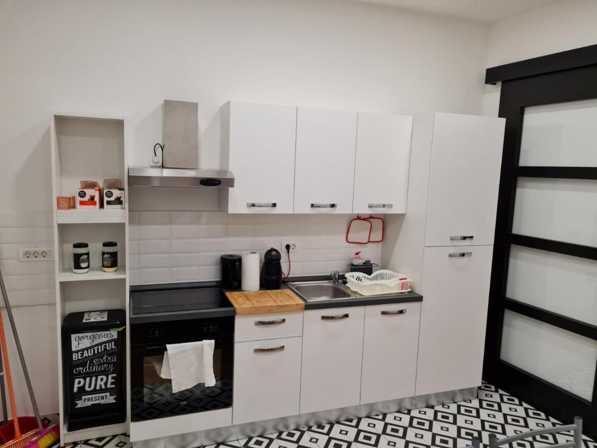 Апартаменти Apartman Nevenka Вараждин Екстер'єр фото